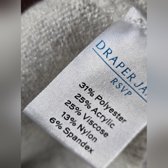 Draper James RSVP Long Sleeve Gray Jeweled Sweater Size Large - Picture 14 of 15